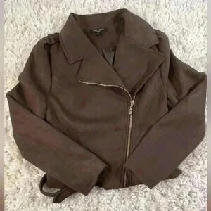 Romeo & Juliet couture faux suede chestnut women’s jacket.